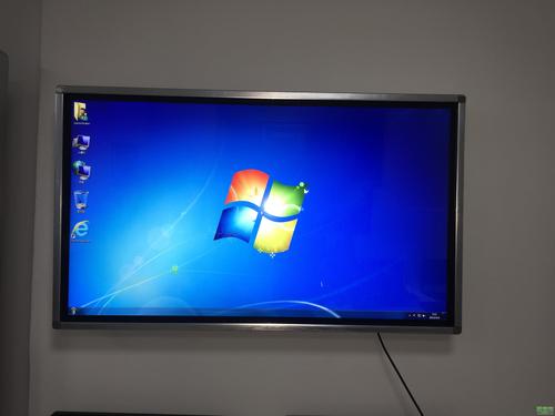 触摸一体机 多媒体一体机 广告机 液晶 电子白板 签到系统